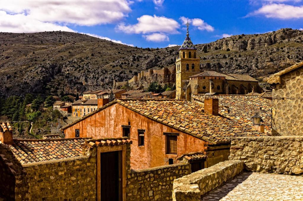 Hotel Albanuracin Albarracín エクステリア 写真